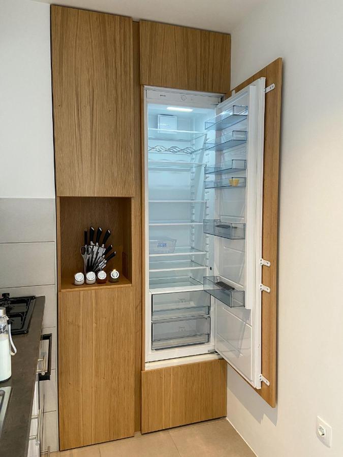 Portview Apartment غييكا المظهر الخارجي الصورة