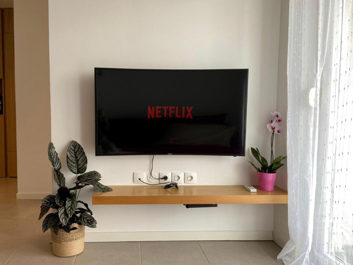 Portview Apartment غييكا المظهر الخارجي الصورة