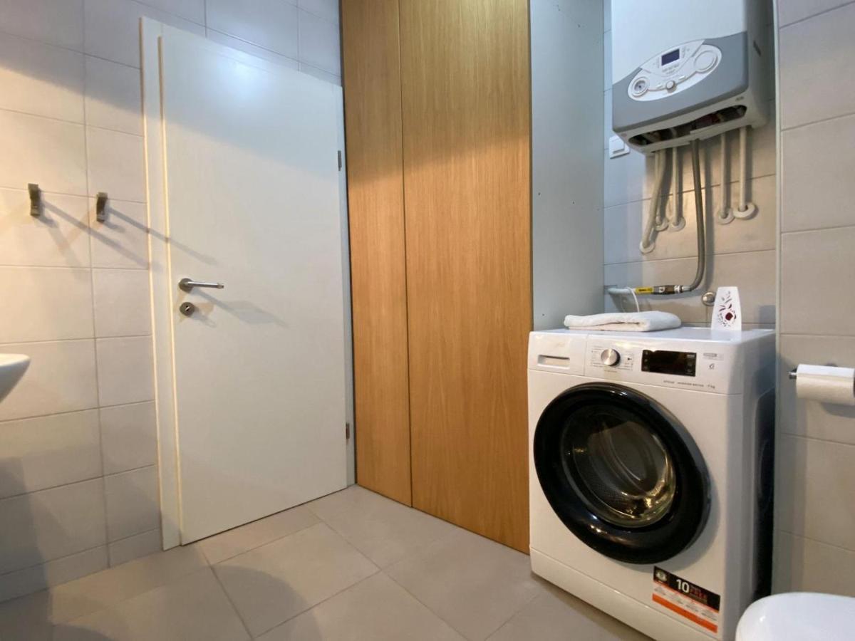 Portview Apartment غييكا المظهر الخارجي الصورة