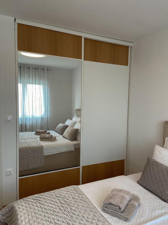 Portview Apartment غييكا المظهر الخارجي الصورة